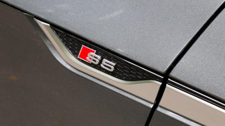 Детали экстерьера Audi S5 Coupe 2017 года  (NA) (фото 32 из 62)